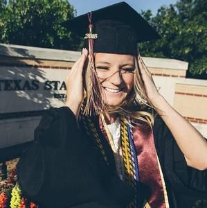 Meet your Posher, Kaitlyn